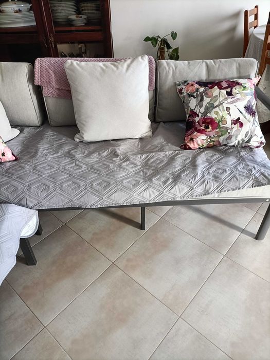 Vendo sofá de jardim