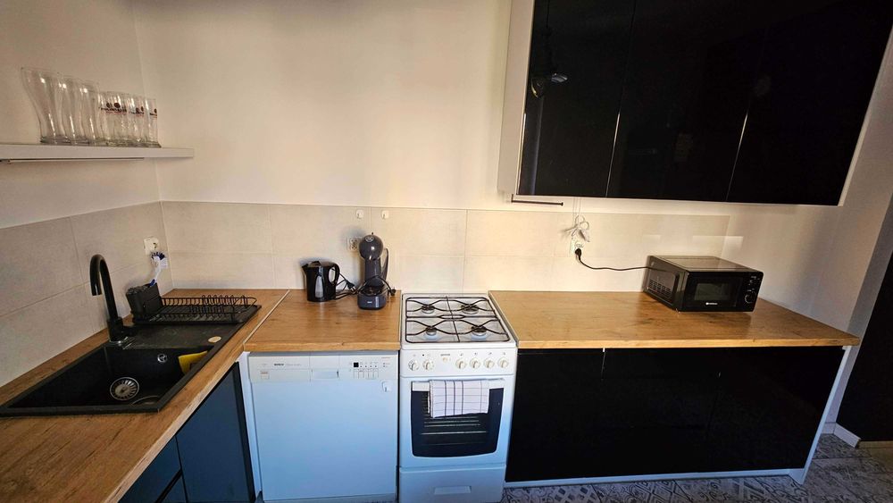 Dom do wynajęcia - najem krótkoterminowy dla firm / House for rent