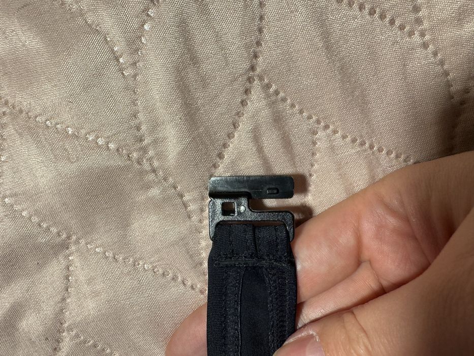 Bikini, góra od kostiumu, biustonosz Sloggi czarny, S, miseczka A