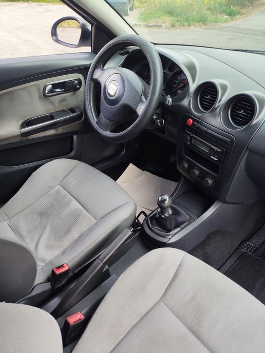 Seat Ibiza 2 Lugares 1.4 TDI — 2004