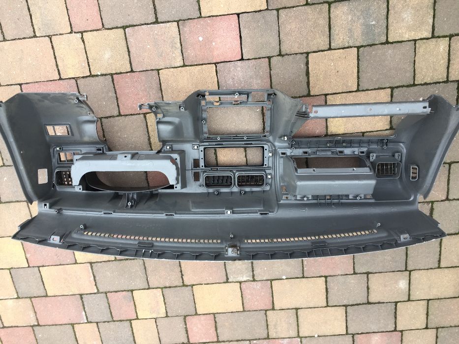 suzuki jimny deska rozdzielcza kokpit