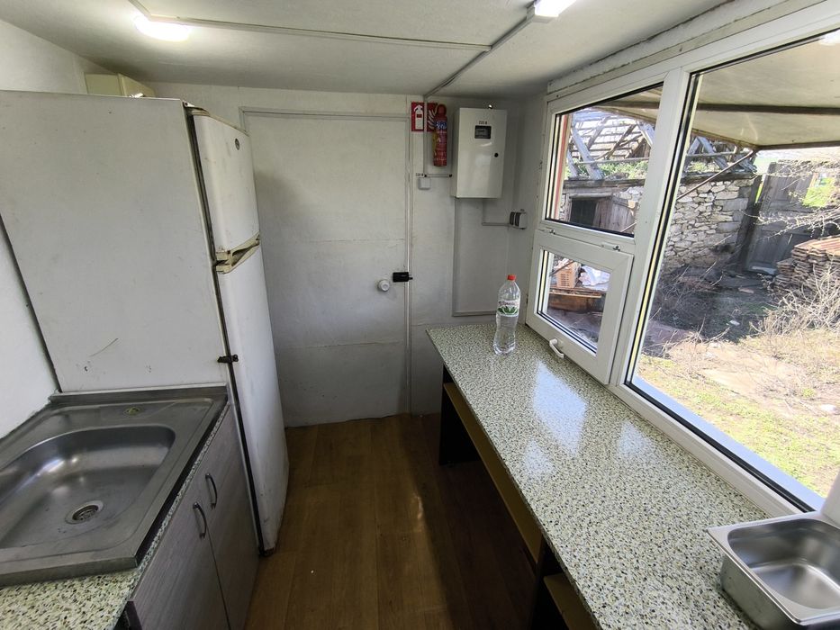 Продам торговый прицеп