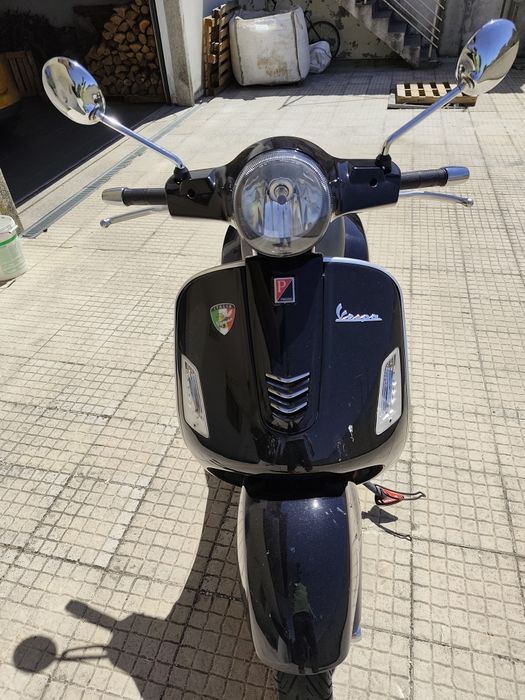 Vespa 300 GTS (2016)