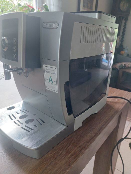 Ekspres De Longhi