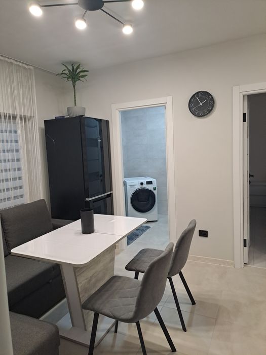 Новий затишний будинок у центрі Берегово