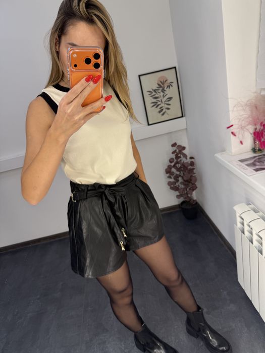 Брендові шкіряні шорти Patrizia Pepe