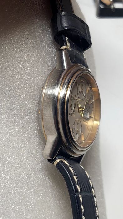 Часы механические хронограф Apella automatic