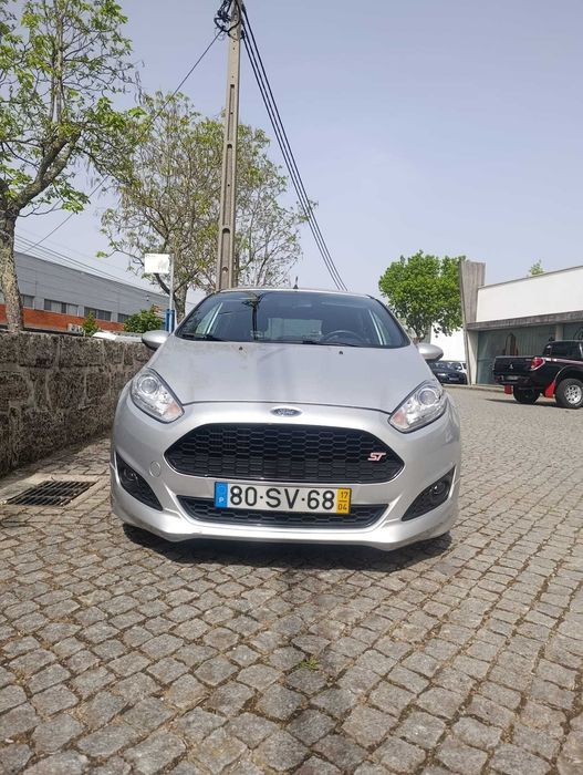 Ford Fiesta ST line 5 portas