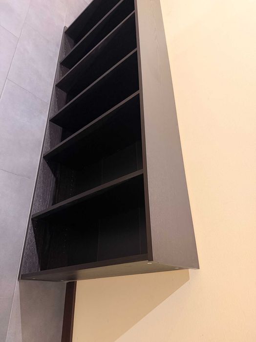 Estante IKEA - NOVA - BILLY Estante, preto efeito carvalho, 80x28x202 cm