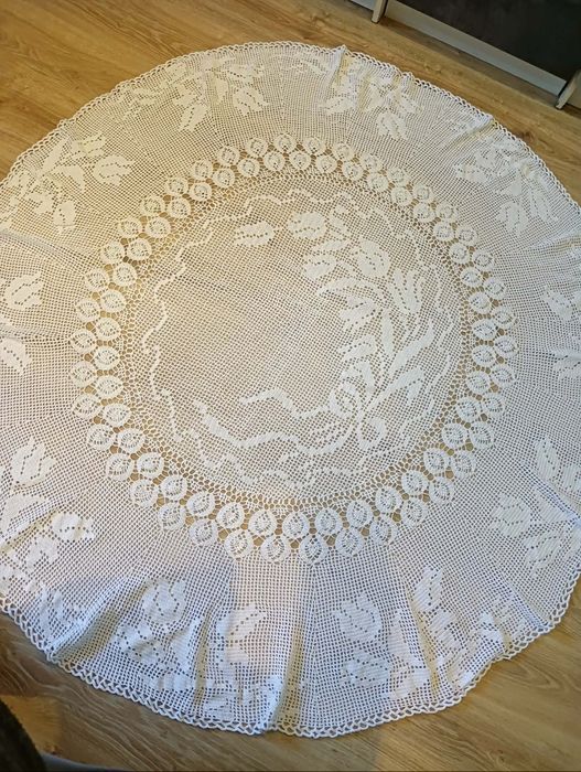 Obrus na szydełku