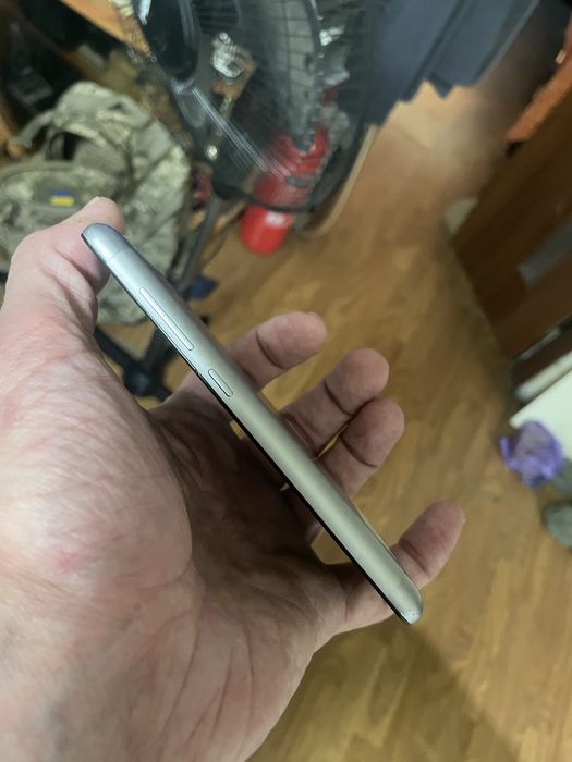 Телефон Xiaommi Redmi !