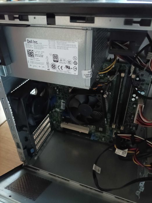 Komputer stacjonarny Dell 7010 i5, 8GB ram, Windows 11