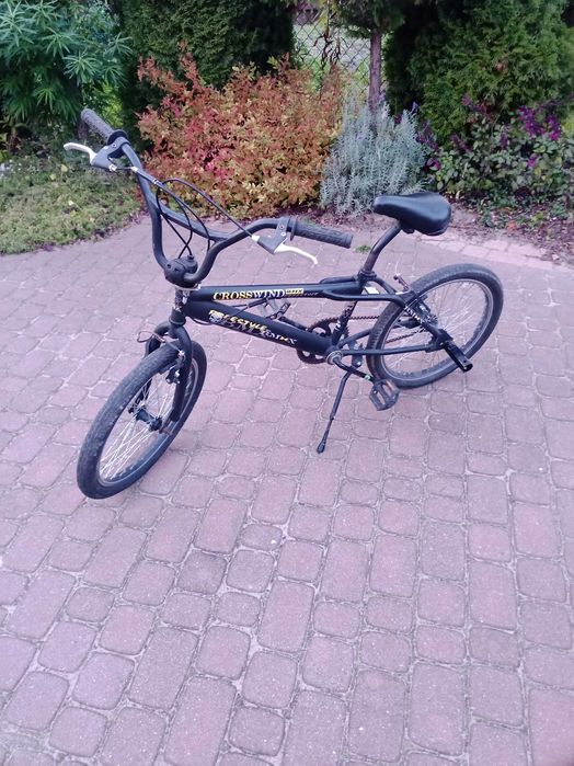 Rower BMX Cross Wind + 4 pegi