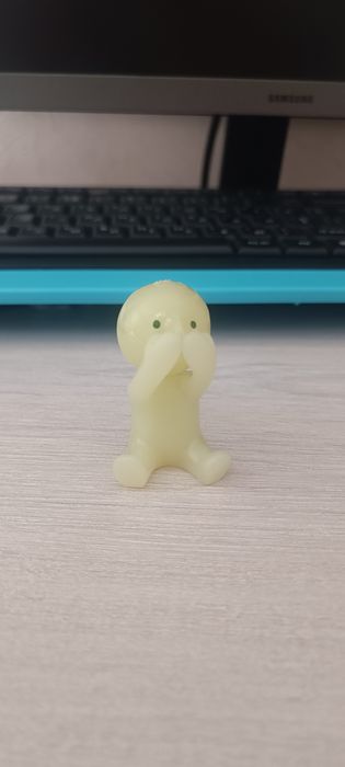 Обміняю цього Smiski на Smiski з книгою з синьої коробочки