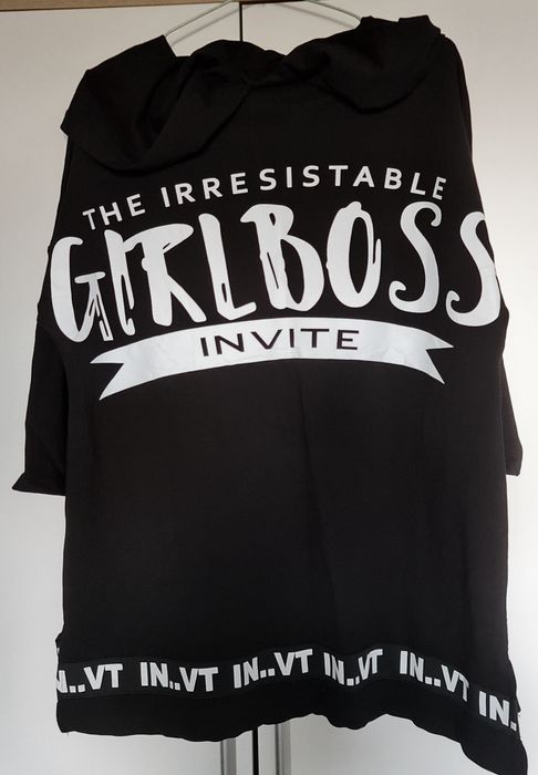 Bluza czarna z napisami