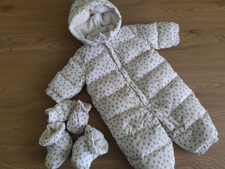 Зимовий пуховий комбінезон gap 0-6 місяців