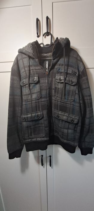 Casacos Billabong e Rip Curl