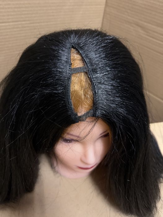 Damska czarna peruka