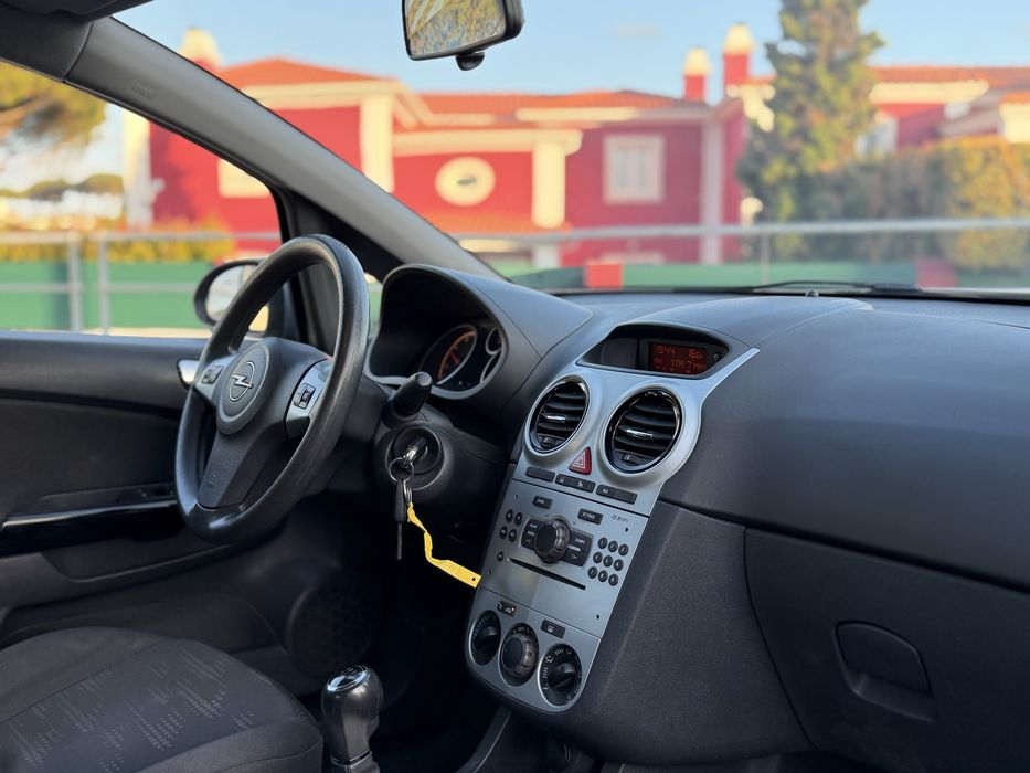 Opel Corsa 1.3 Cdti - 2011 - Garantia 18 meses