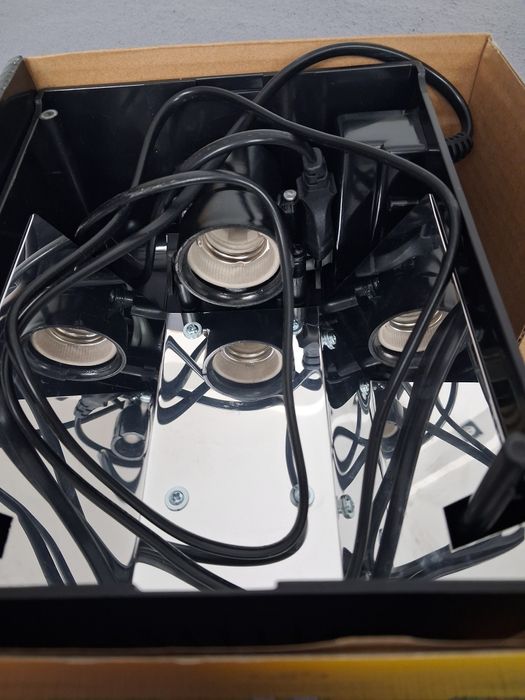 Nowa lampa świetlna do terrarium