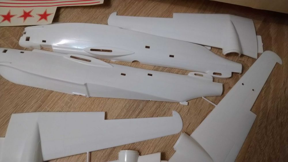 Сборная модель самолёта BE-6 Plasticart 1/72