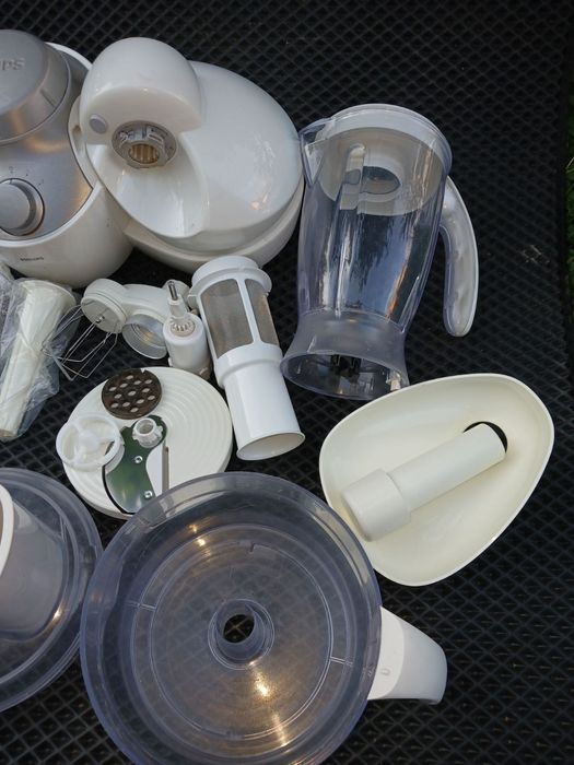 Кухонний комбайн Philips hr7766 по запчастинах