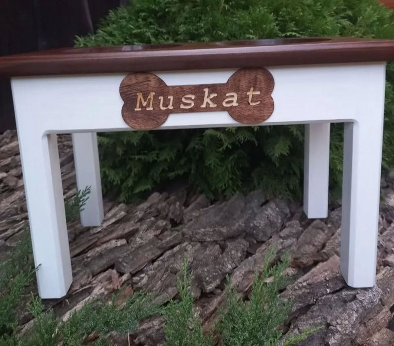 Підставка з мисками для собак. Годівниця для собак.Годівничка для кота