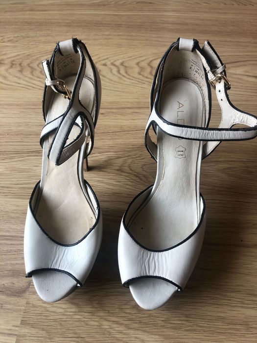 Sapatos Senhora 38,5 marca Aldo