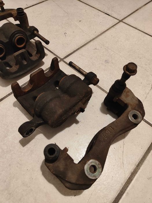 Zaciski hamulcowe Mitsubishi Eclipse GSX 2G 95-99