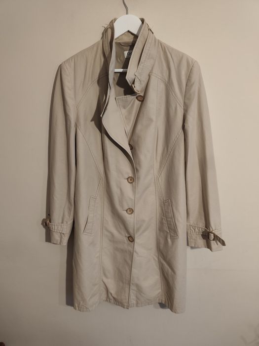 Elegancki krótki  trencz damski Getex