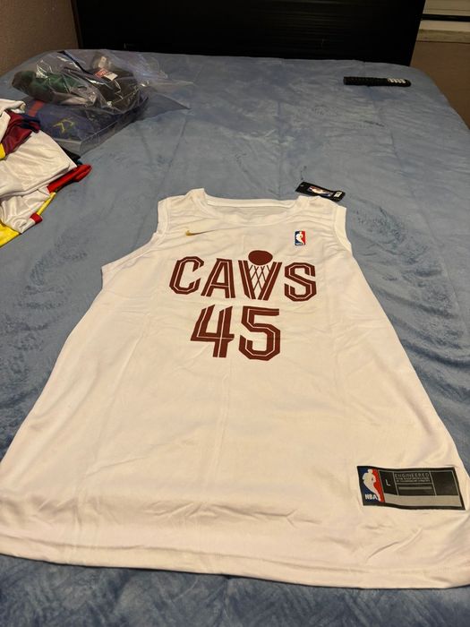 T-shirt CAVALIERS branca