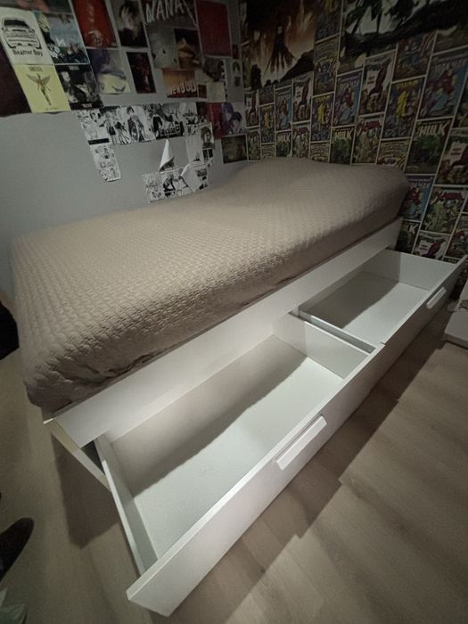 Cama BRIMNES 140x200cm