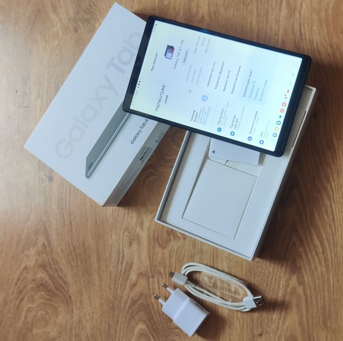 Samsung a7lite  4/64gb