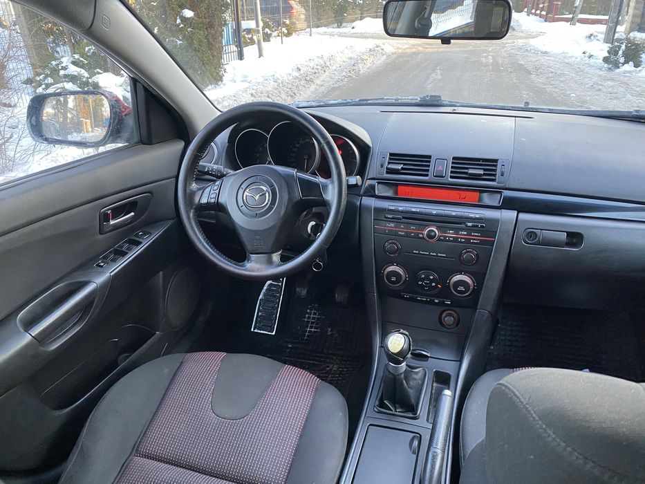 Na sprzedaż Mazdę 3 1.6 lpg dobrym stanie zamiana