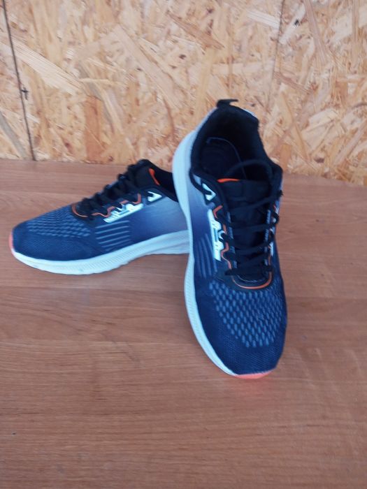 Buty sportowe r.39