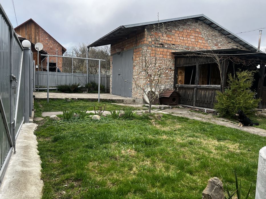 Продається будинок в Дрогобичі