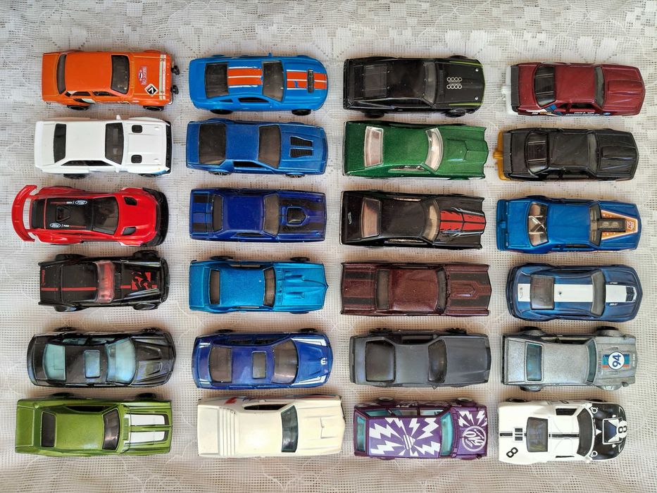 Hot Wheels колекція хотвілс машинок