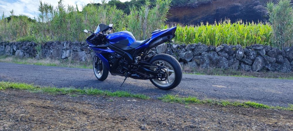 Yamaha YZF R1  2005