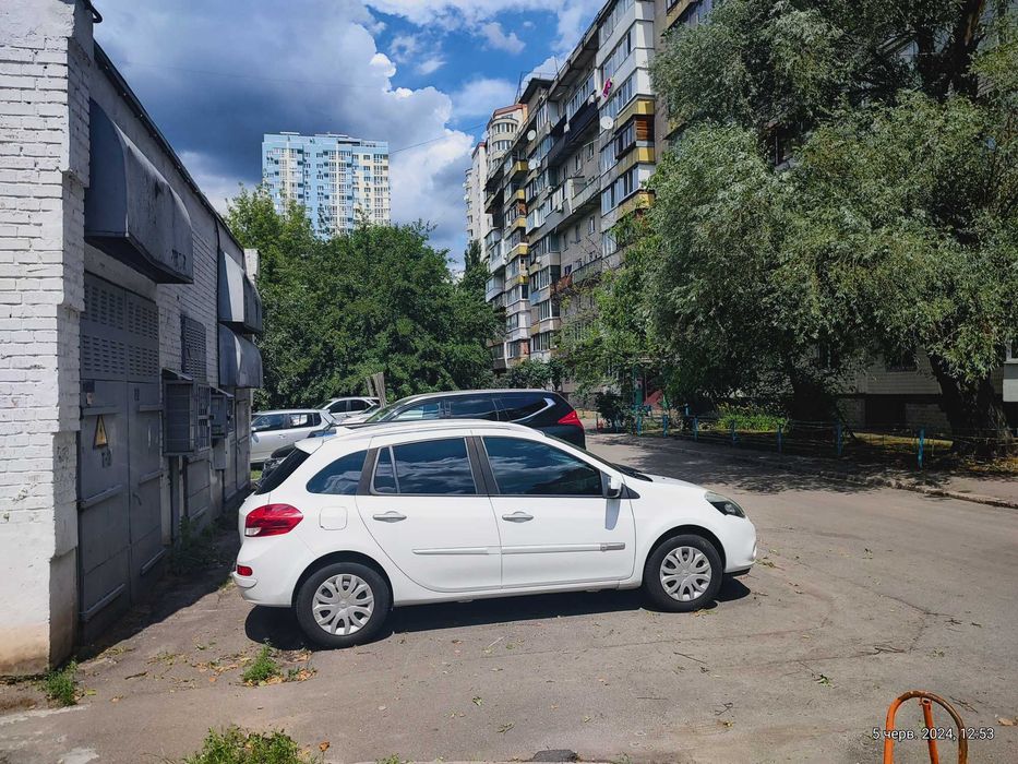 Нежитлове приміщ 23.9квм Куренівка Автозаводська 27Г Кафе Магазин Офіс