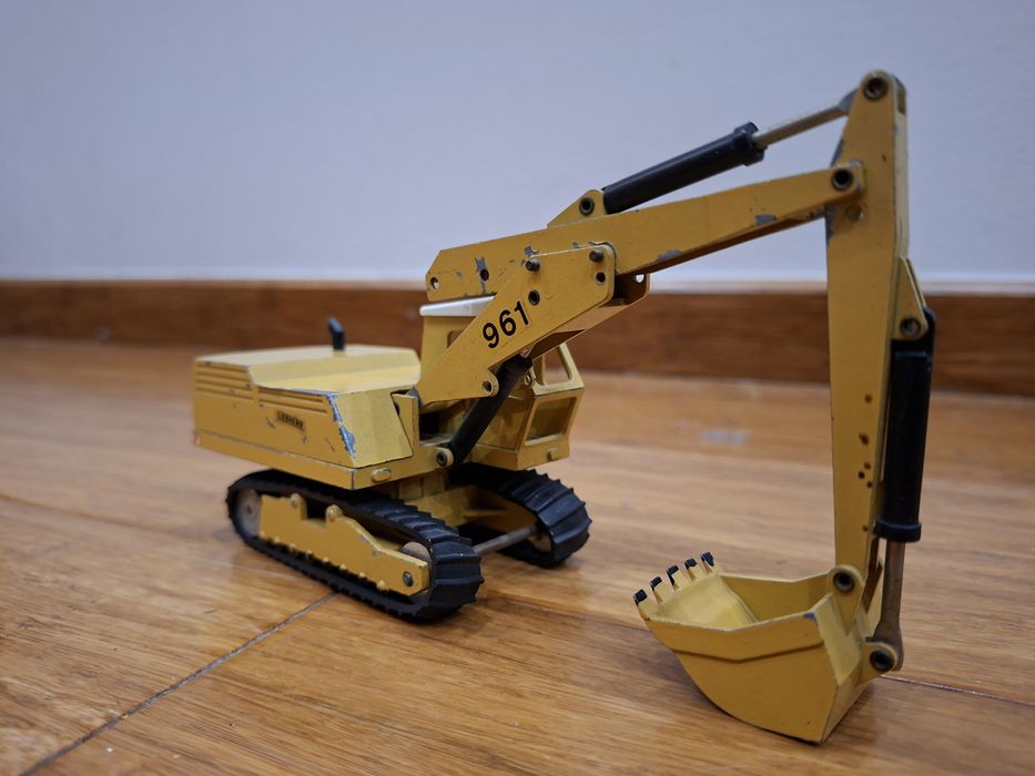 Model Strenco koparka Liebherr 961 1:50
