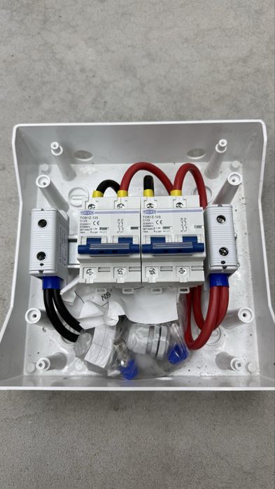 Zabezpieczenie DC 2x125A do Magazynu energii