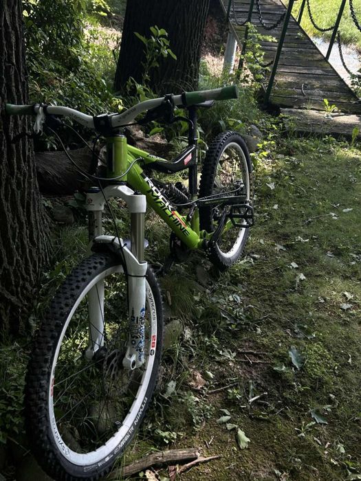 Rower enduro rockmaschine