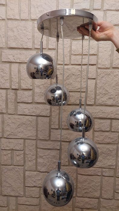 Lampa wisząca 3 metalowe kule