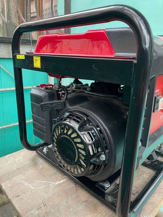 инверторный бензиновый генератор Josef Steiner WZ-STE33