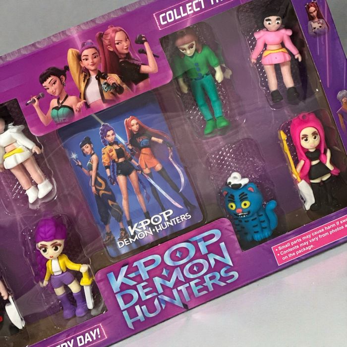 Figurki Kpop Demon Hunters karty Huntrix breloki lalki