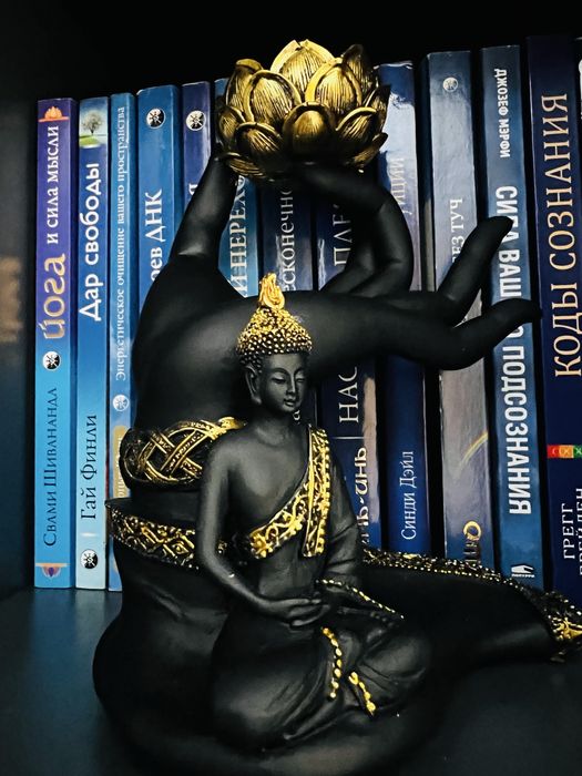 Подсвечник Рука Будды