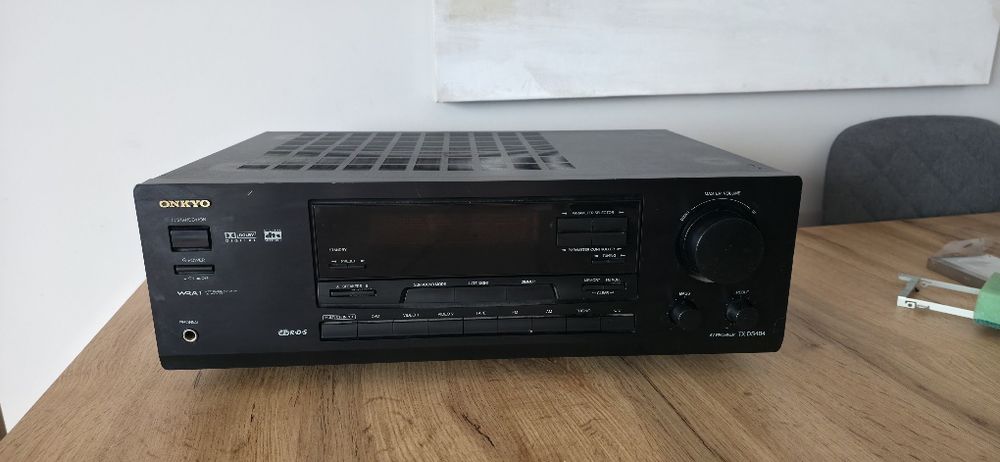Amplituner Onkyo TX-DS484 5.1