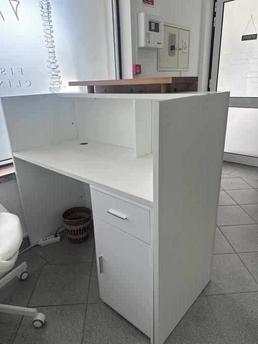 Móvel de Receção Novo