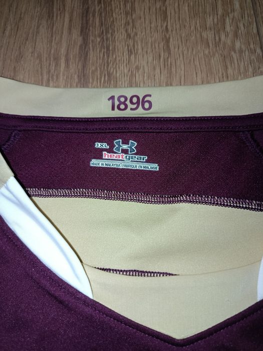 Okazja Kolekcjonerska koszulka HANNOVER 96 z podpisami CAŁEJ DRUŻYNY! Sezon 10/11