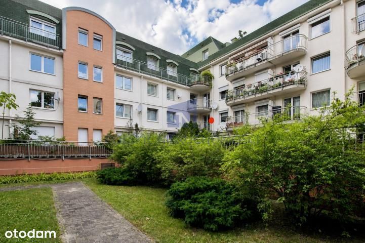 Krzyki | 2 pokoje | Balkon | Miejsce postojowe.